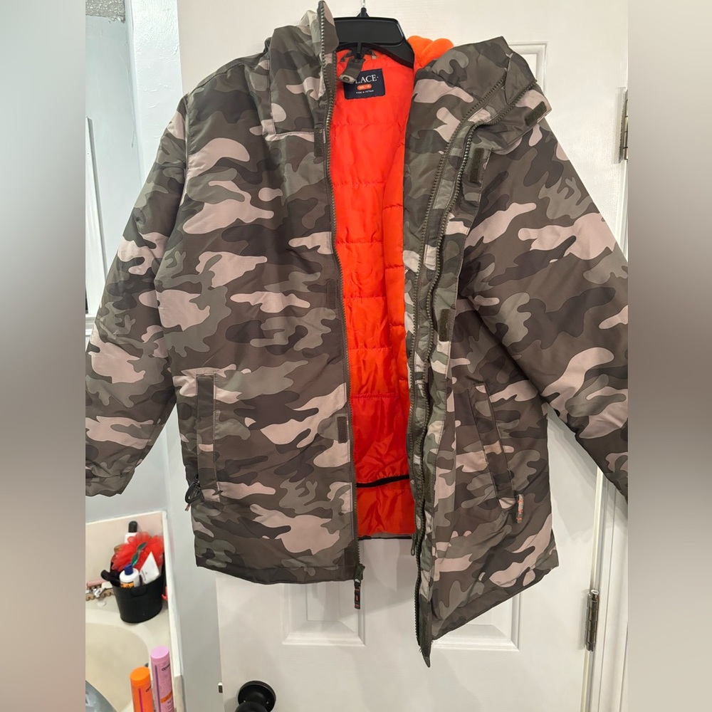Children’s Place hooded camp coat size xxl (16)